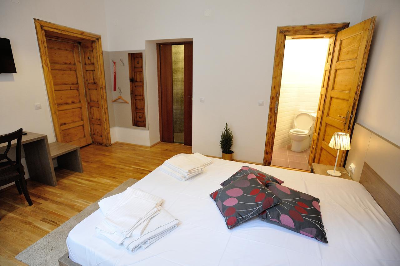 Dinicu Residence - Central Location Braşov Extérieur photo